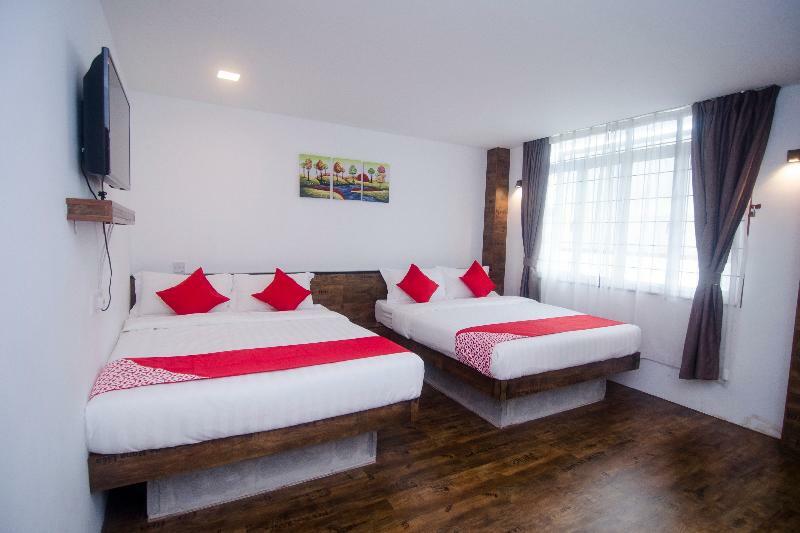 Oyo 836 Mandurah Room & Cafe Kuching Eksteriør bilde